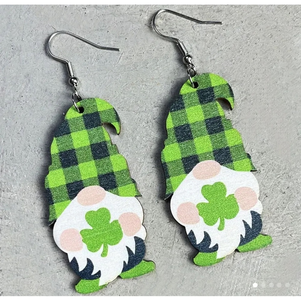 St. Patrick’s Day Green Gnome dangling earrings